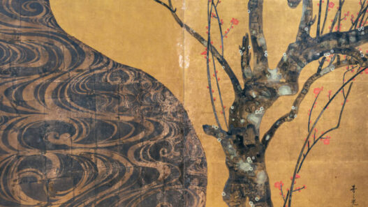 Ogata Kōrin, Red and White Plum Blossoms, 18th century (Edo period), pair of two-fold screens, color and gold leaf on paper, 156 x 172.2 cm each (National Treasure; MOA Museum, Atami; photo: Steven Zucker, CC BY-NC-SA 2.0)