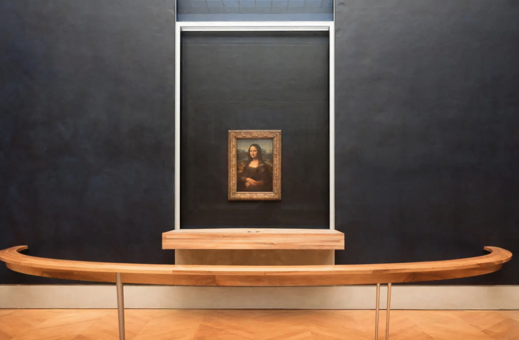 Portrait of Lisa Gherardini, known as the Mona Lisa in the Salle des États Room 711, Denon wing, Level 1